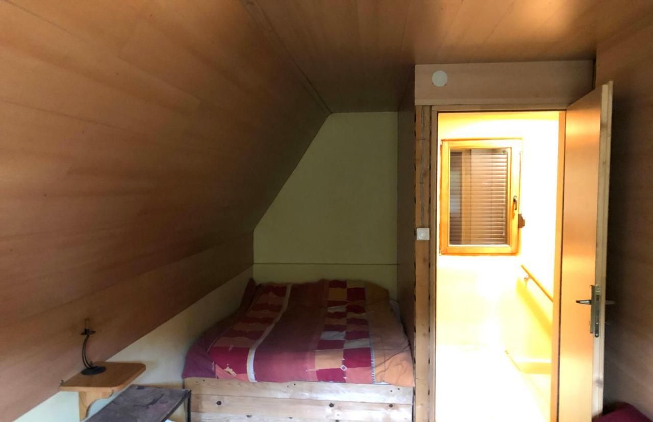 Vikendice Jahorinska Dvorista Holiday home *