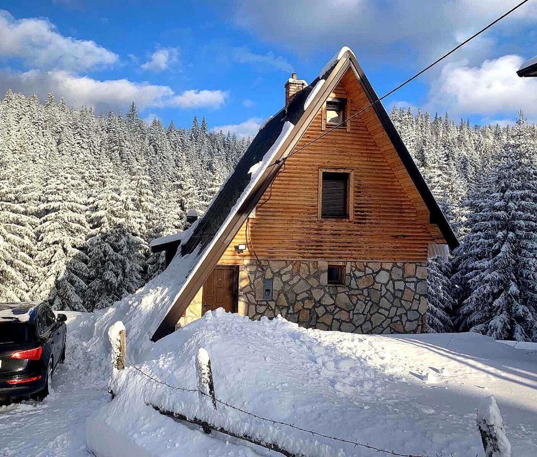 Vikendice Jahorinska Dvorista *